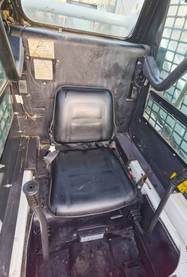 BOBCAT S18 - Kompaktlader: das Bild 4 BOBCAT S18 - Kompaktlader: das Bild 4