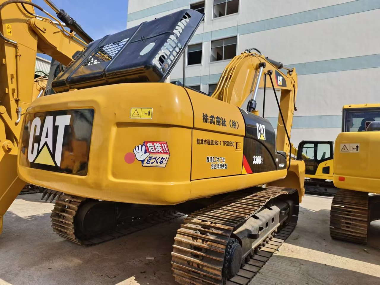 Kettenbagger CAT 330D2: das Bild 7 Kettenbagger CAT 330D2: das Bild 7