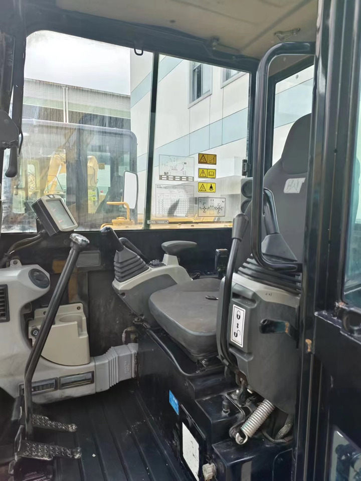 CATERPILLAR 305.5E2 - Minibagger: das Bild 5 CATERPILLAR 305.5E2 - Minibagger: das Bild 5