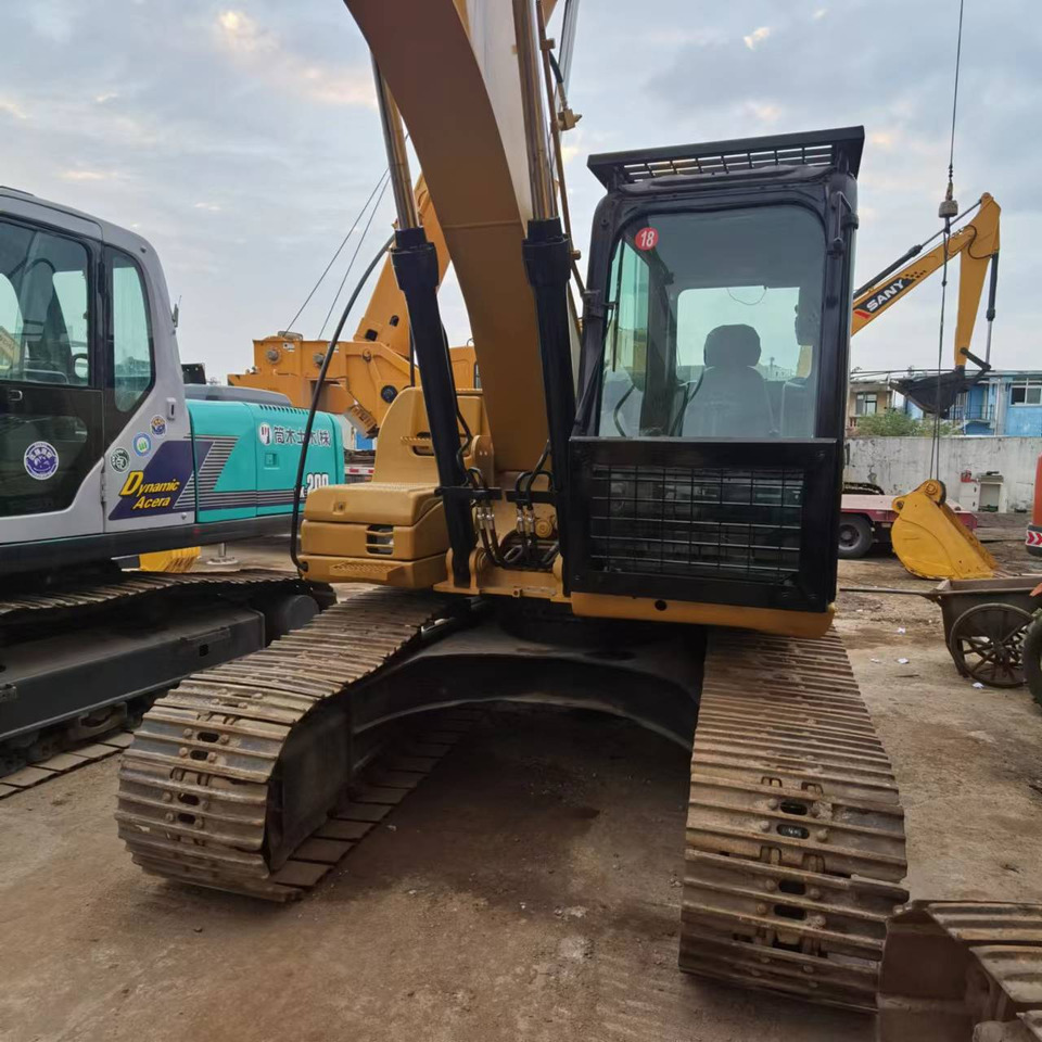 CATERPILLAR 315D - Kettenbagger: das Bild 4 CATERPILLAR 315D - Kettenbagger: das Bild 4