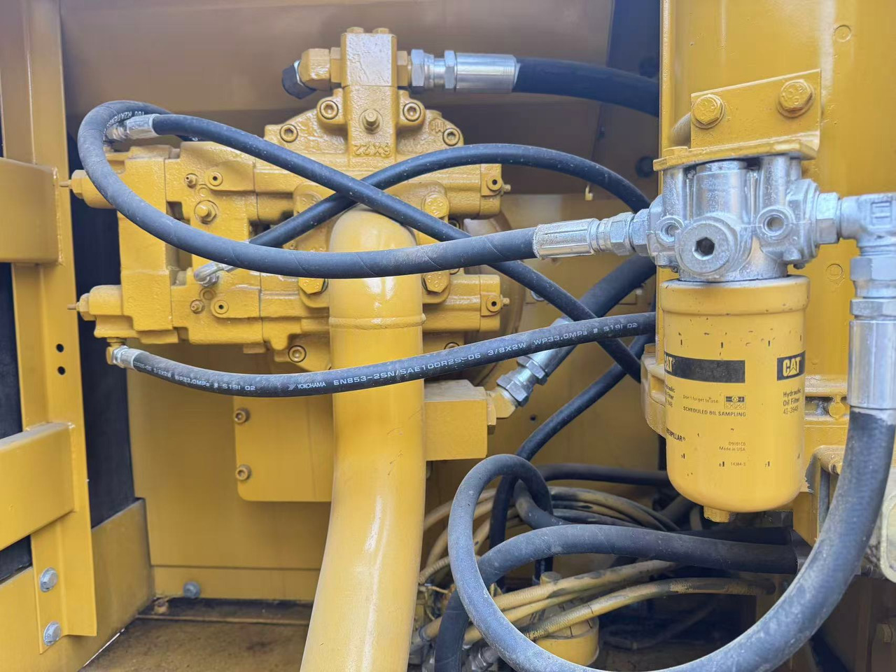 CATERPILLAR 320B - Kettenbagger: das Bild 5 CATERPILLAR 320B - Kettenbagger: das Bild 5