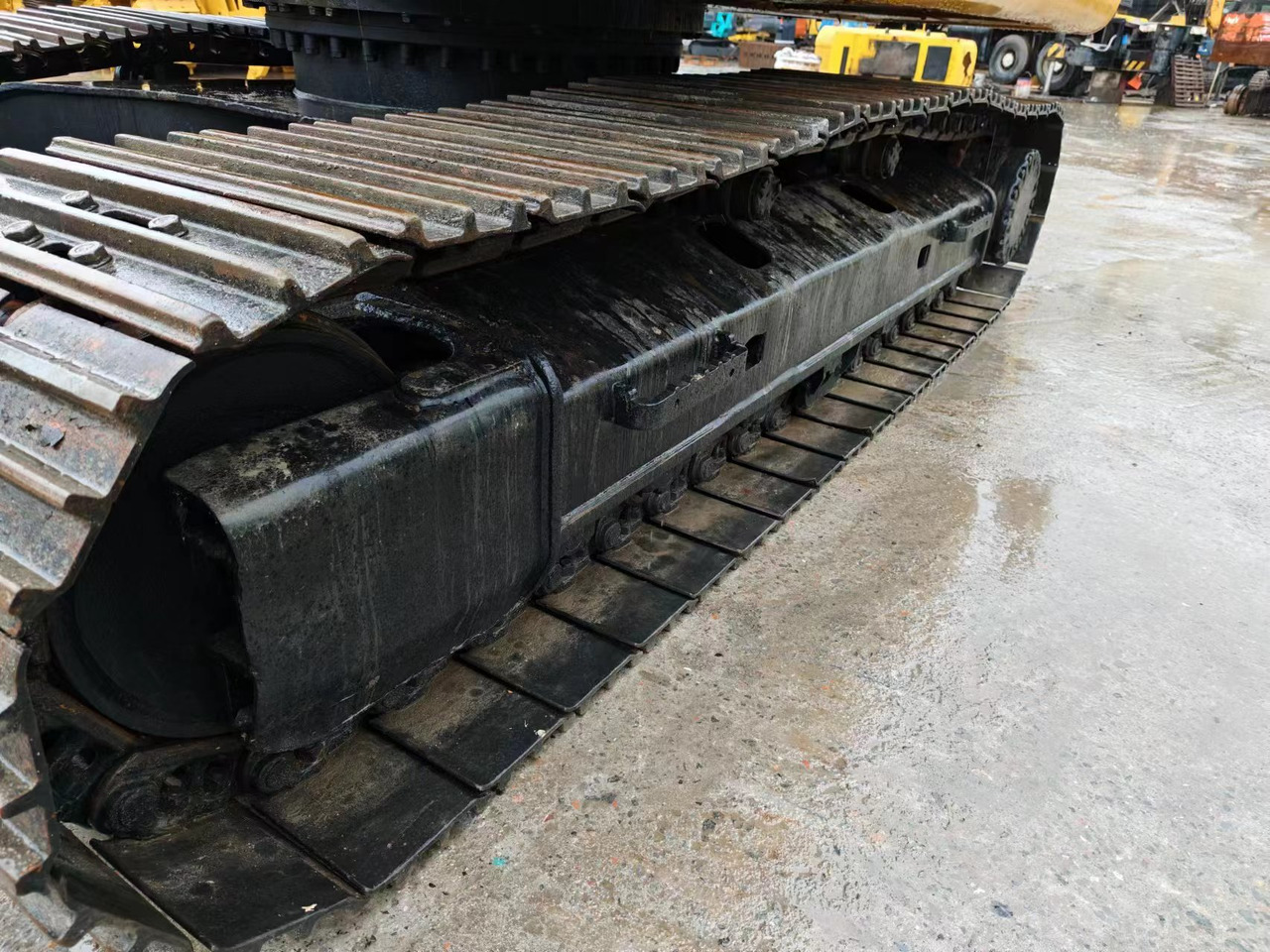 Kettenbagger CATERPILLAR 320D: das Bild 8