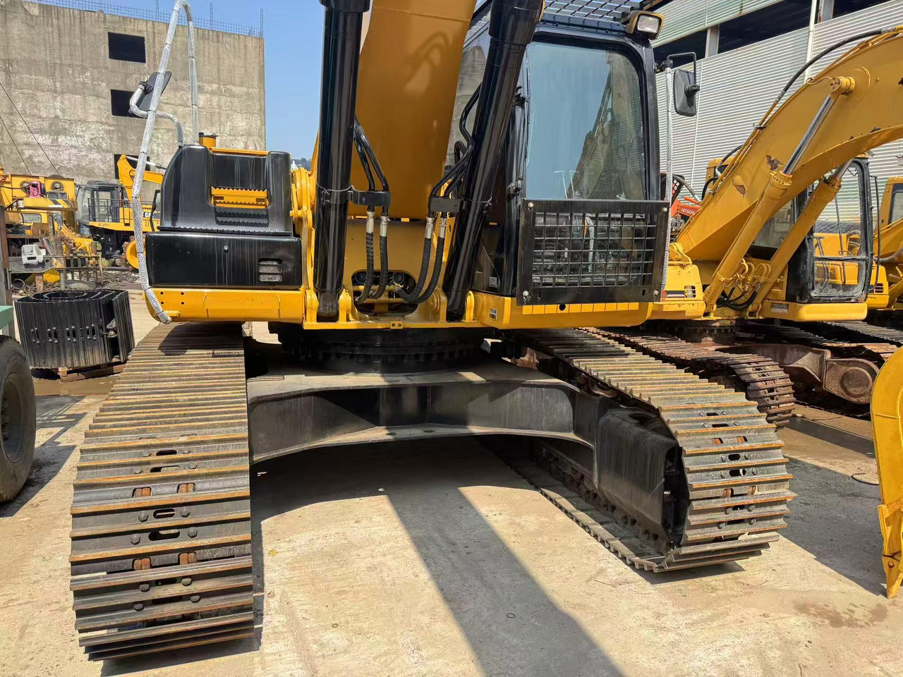 CATERPILLAR CAT 336 336D2 - Kettenbagger: das Bild 4 CATERPILLAR CAT 336 336D2 - Kettenbagger: das Bild 4