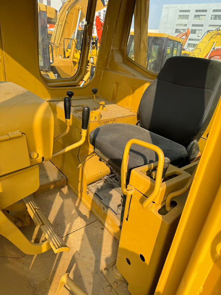 CATERPILLAR D7G - Bulldozer: das Bild 3 CATERPILLAR D7G - Bulldozer: das Bild 3