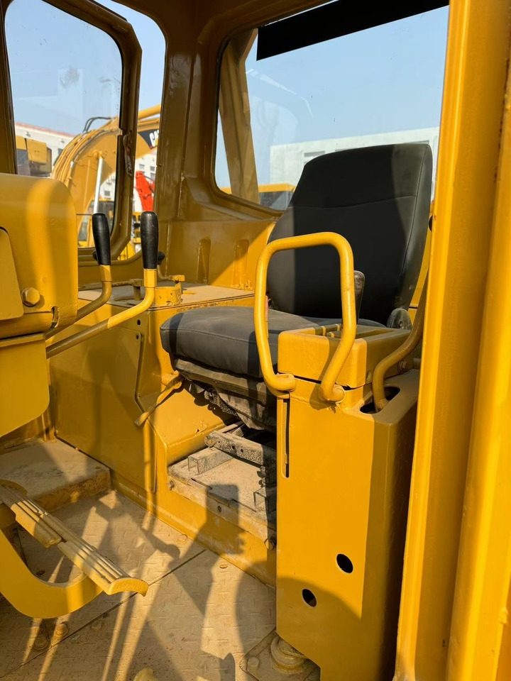 CATERPILLAR D7G - Bulldozer: das Bild 3 CATERPILLAR D7G - Bulldozer: das Bild 3