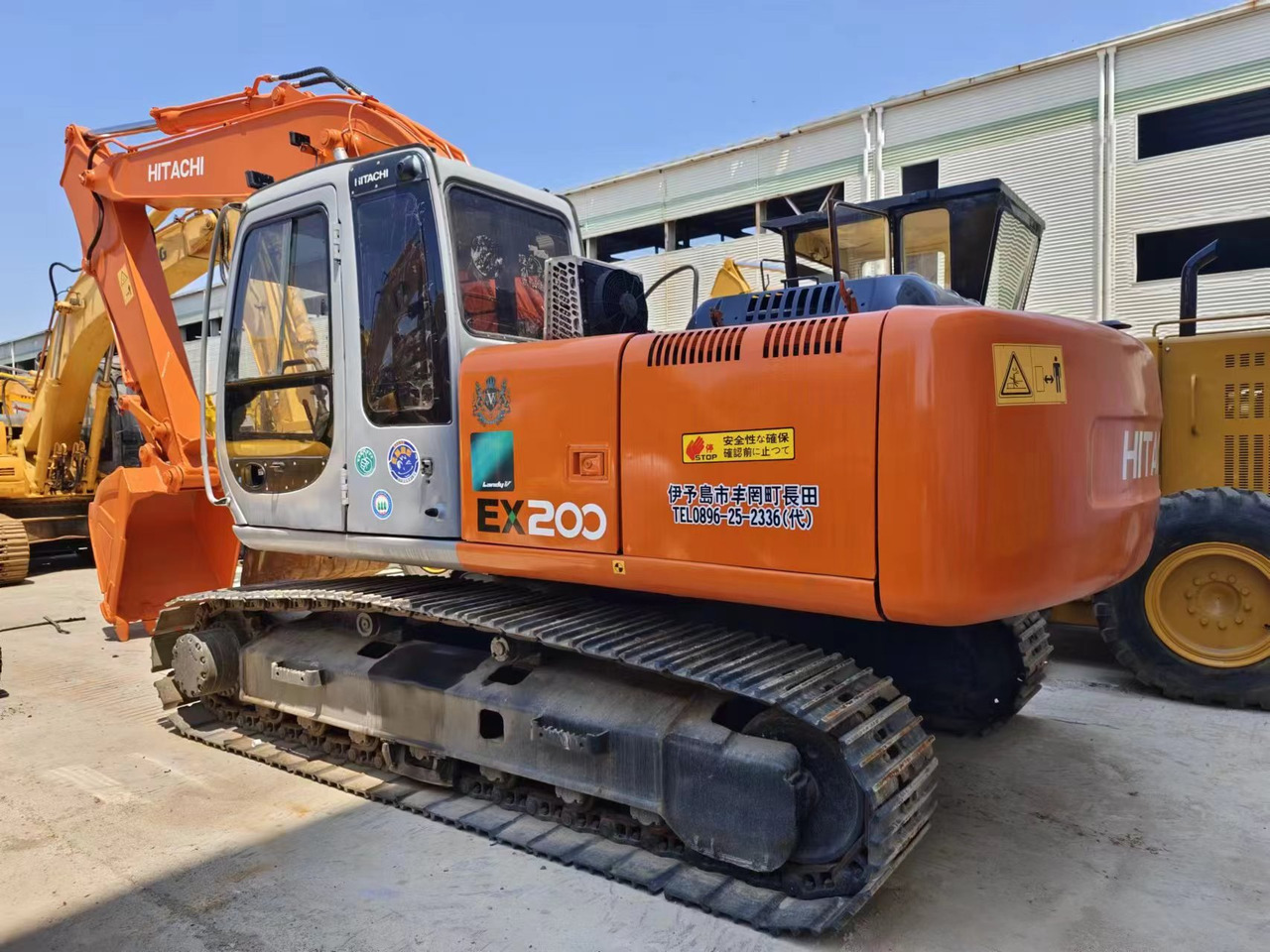 HITACHI EX200-5 - Kettenbagger: das Bild 1 HITACHI EX200-5 - Kettenbagger: das Bild 1