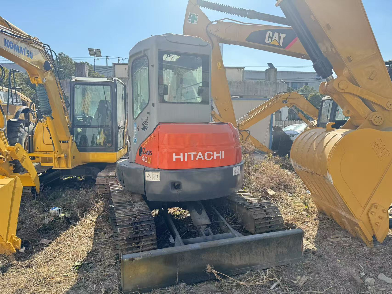 HITACHI ZX40U - Minibagger: das Bild 2 HITACHI ZX40U - Minibagger: das Bild 2