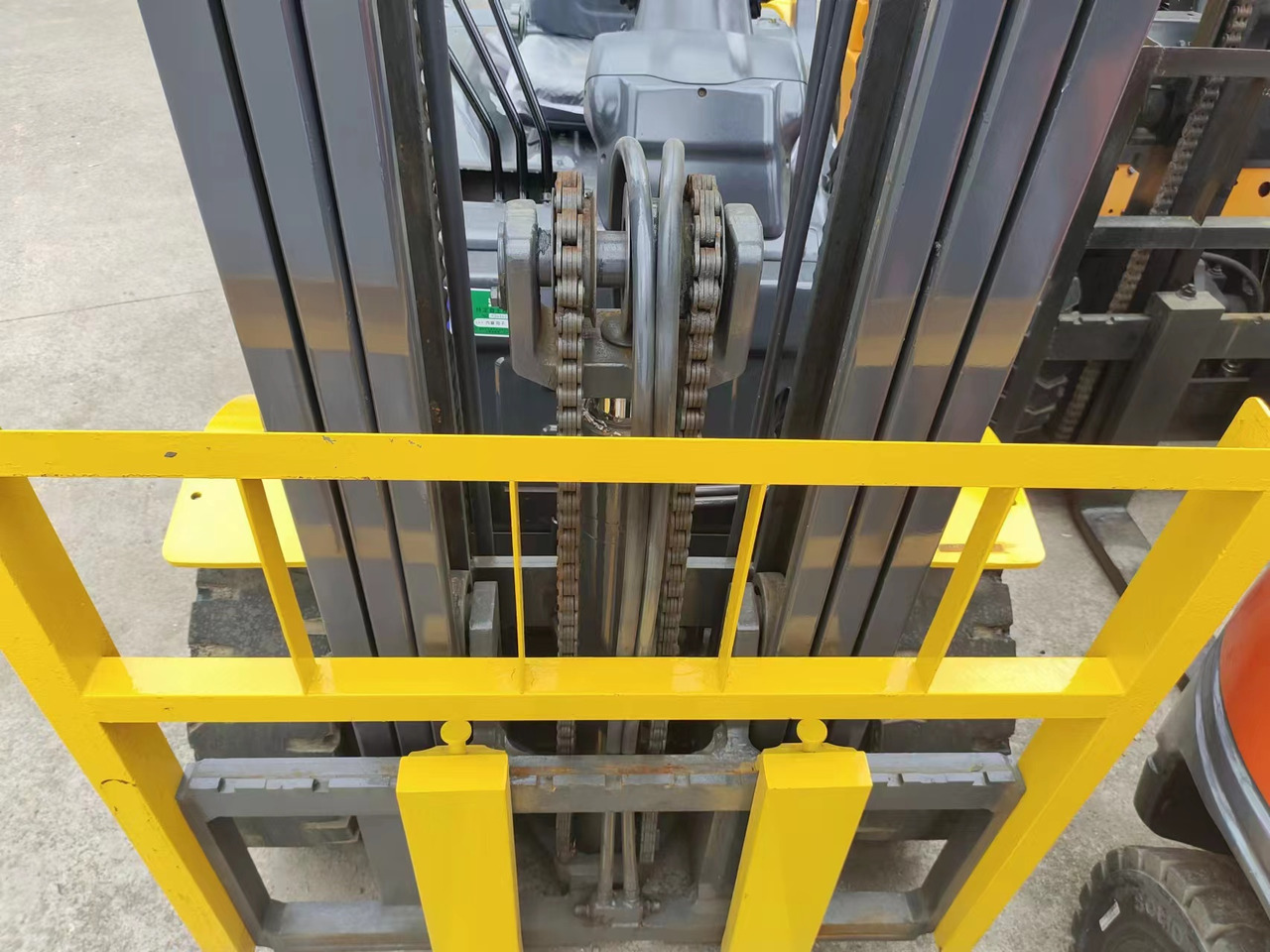 KOMATSU FD30 - Dieselstapler: das Bild 5 KOMATSU FD30 - Dieselstapler: das Bild 5