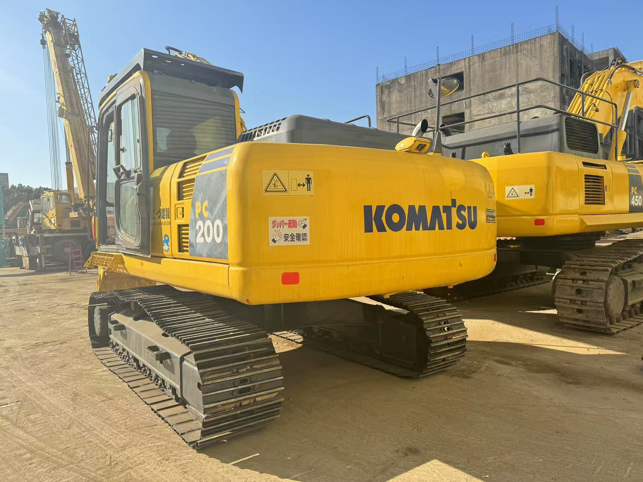 KOMATSU PC200-8 - Kettenbagger: das Bild 3 KOMATSU PC200-8 - Kettenbagger: das Bild 3