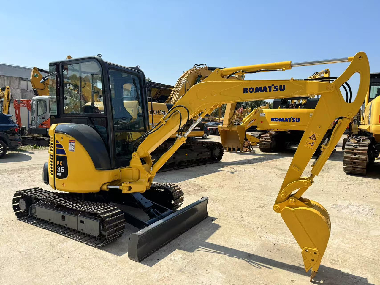 KOMATSU PC35MR - Minibagger: das Bild 1 KOMATSU PC35MR - Minibagger: das Bild 1