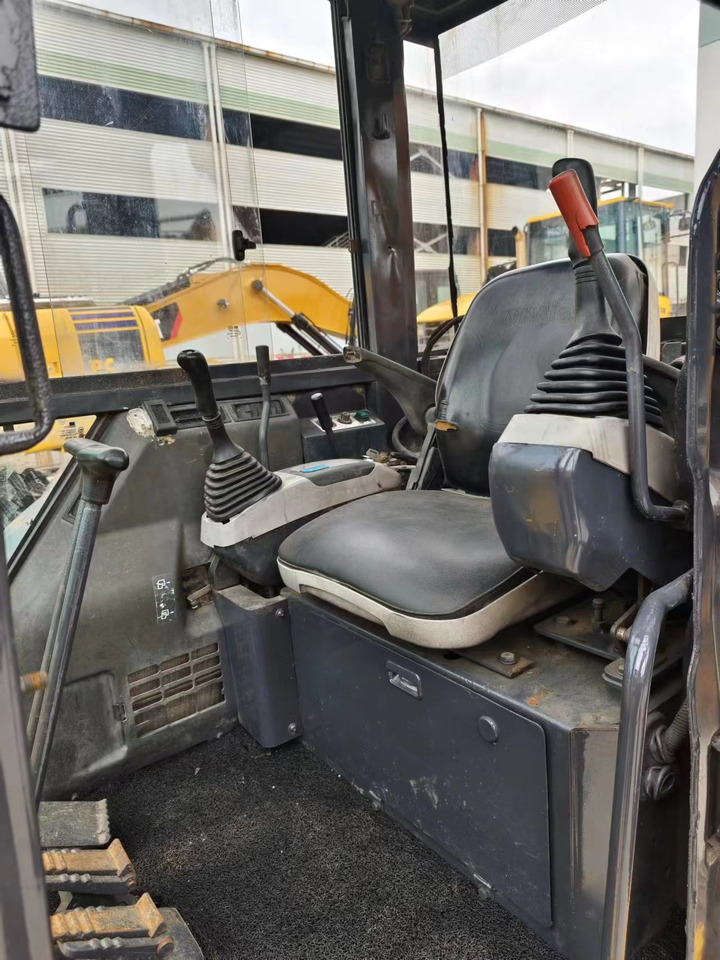 KOMATSU PC55MR-2 - Minibagger: das Bild 3 KOMATSU PC55MR-2 - Minibagger: das Bild 3