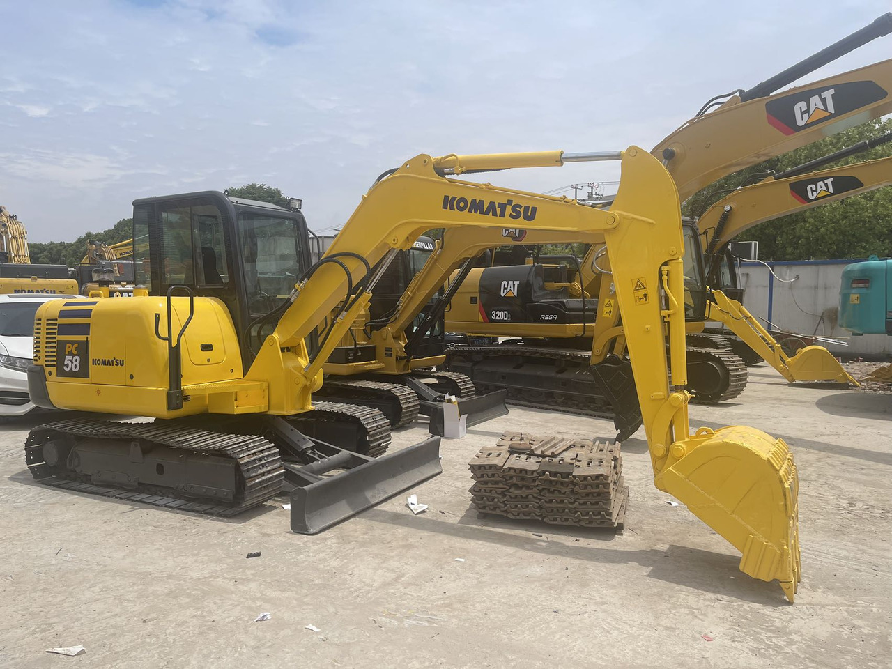 KOMATSU PC58 PC55 PC60 - Minibagger: das Bild 2 KOMATSU PC58 PC55 PC60 - Minibagger: das Bild 2