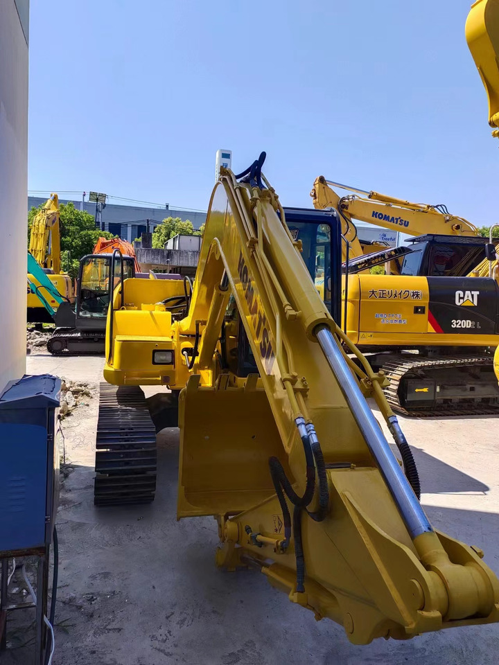 KOMATSU PC70-8 - Minibagger: das Bild 5 KOMATSU PC70-8 - Minibagger: das Bild 5