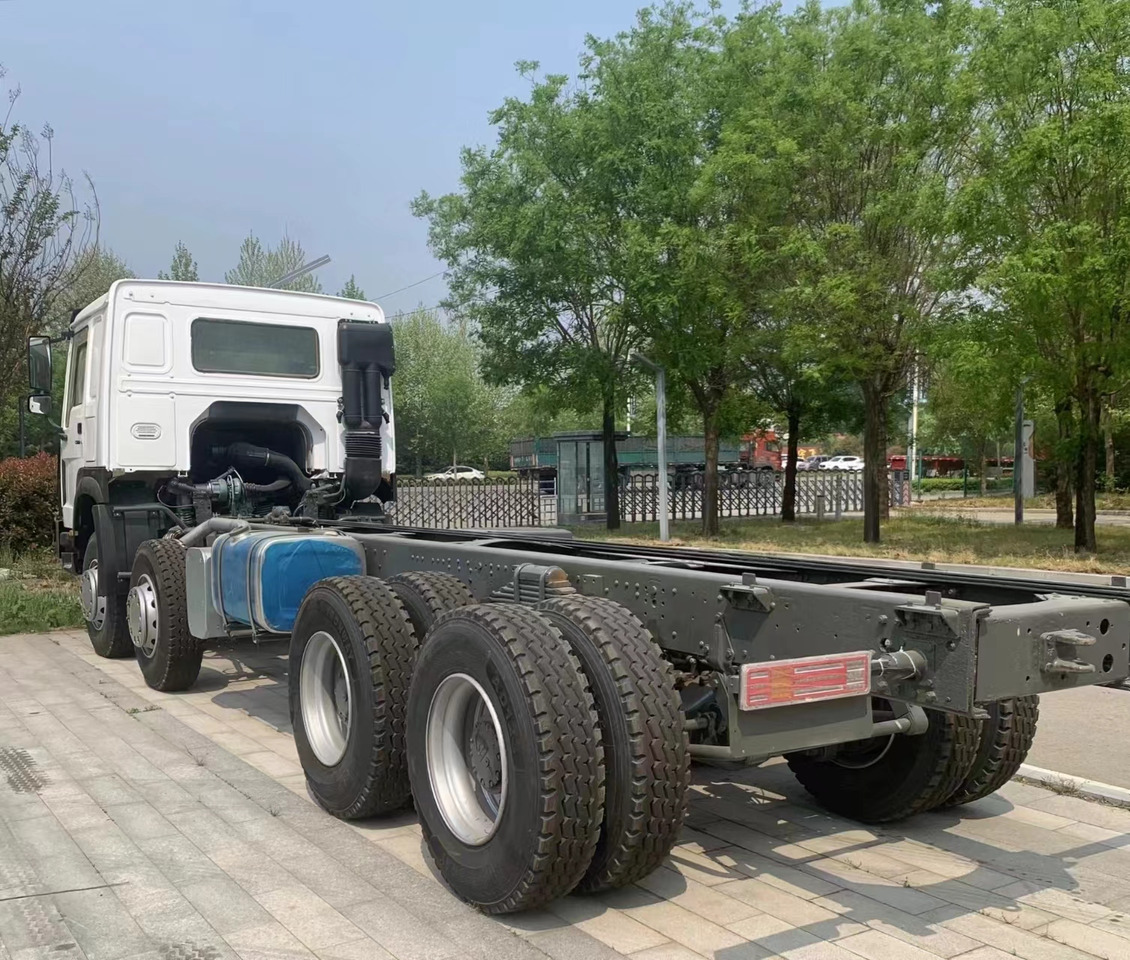 HOWO 6X4 - Sattelzugmaschine: das Bild 4 HOWO 6X4 - Sattelzugmaschine: das Bild 4