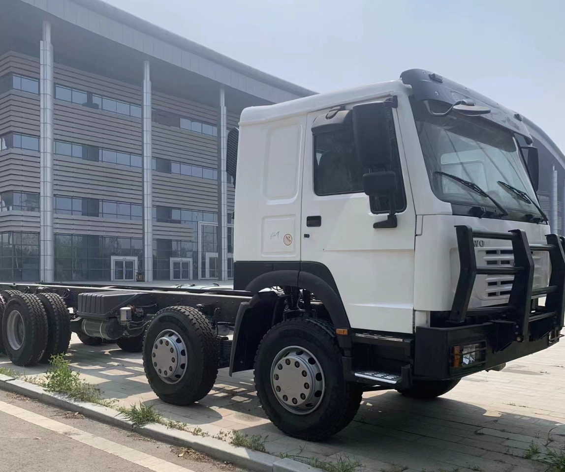 HOWO 6X4 - Sattelzugmaschine: das Bild 2 HOWO 6X4 - Sattelzugmaschine: das Bild 2