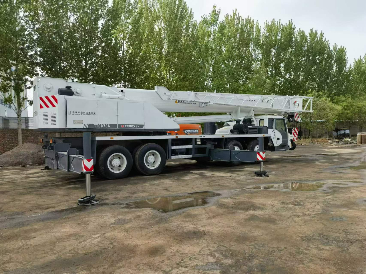 TEREX CHANGJIANG 70Ton - Mobilkran: das Bild 5 TEREX CHANGJIANG 70Ton - Mobilkran: das Bild 5
