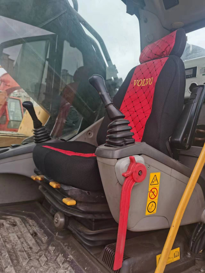 VOLVO EC480DL - Kettenbagger: das Bild 3 VOLVO EC480DL - Kettenbagger: das Bild 3