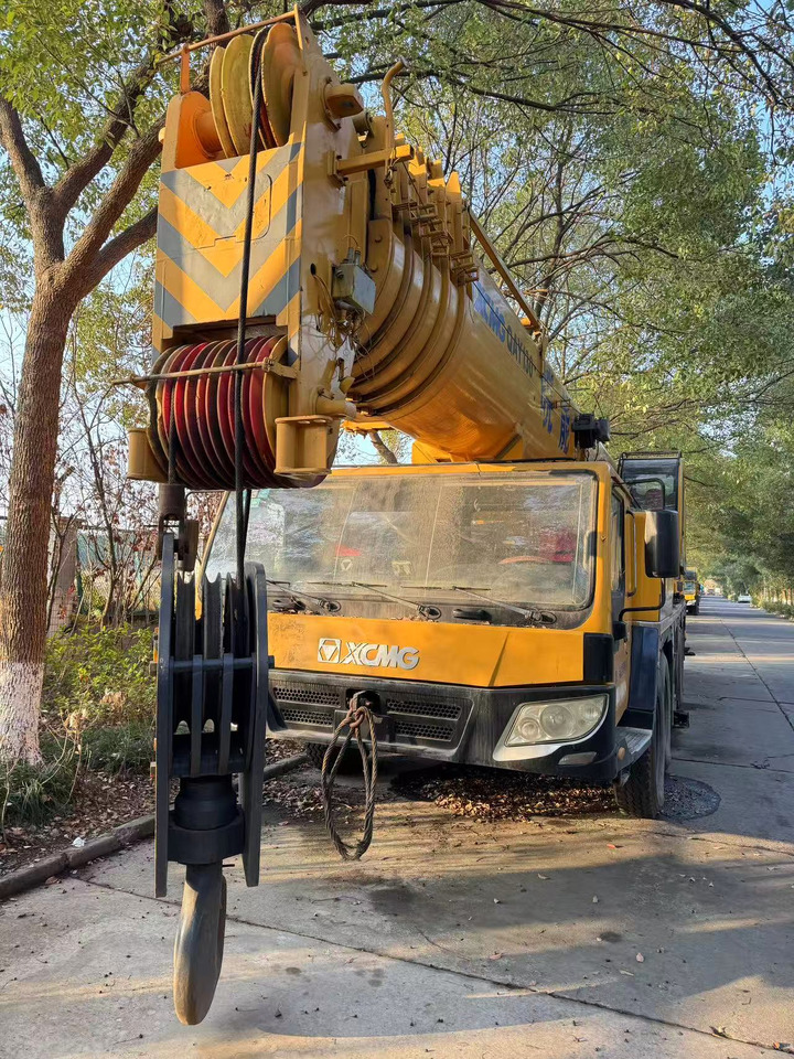 XCMG QY130K - Mobilkran: das Bild 4 XCMG QY130K - Mobilkran: das Bild 4