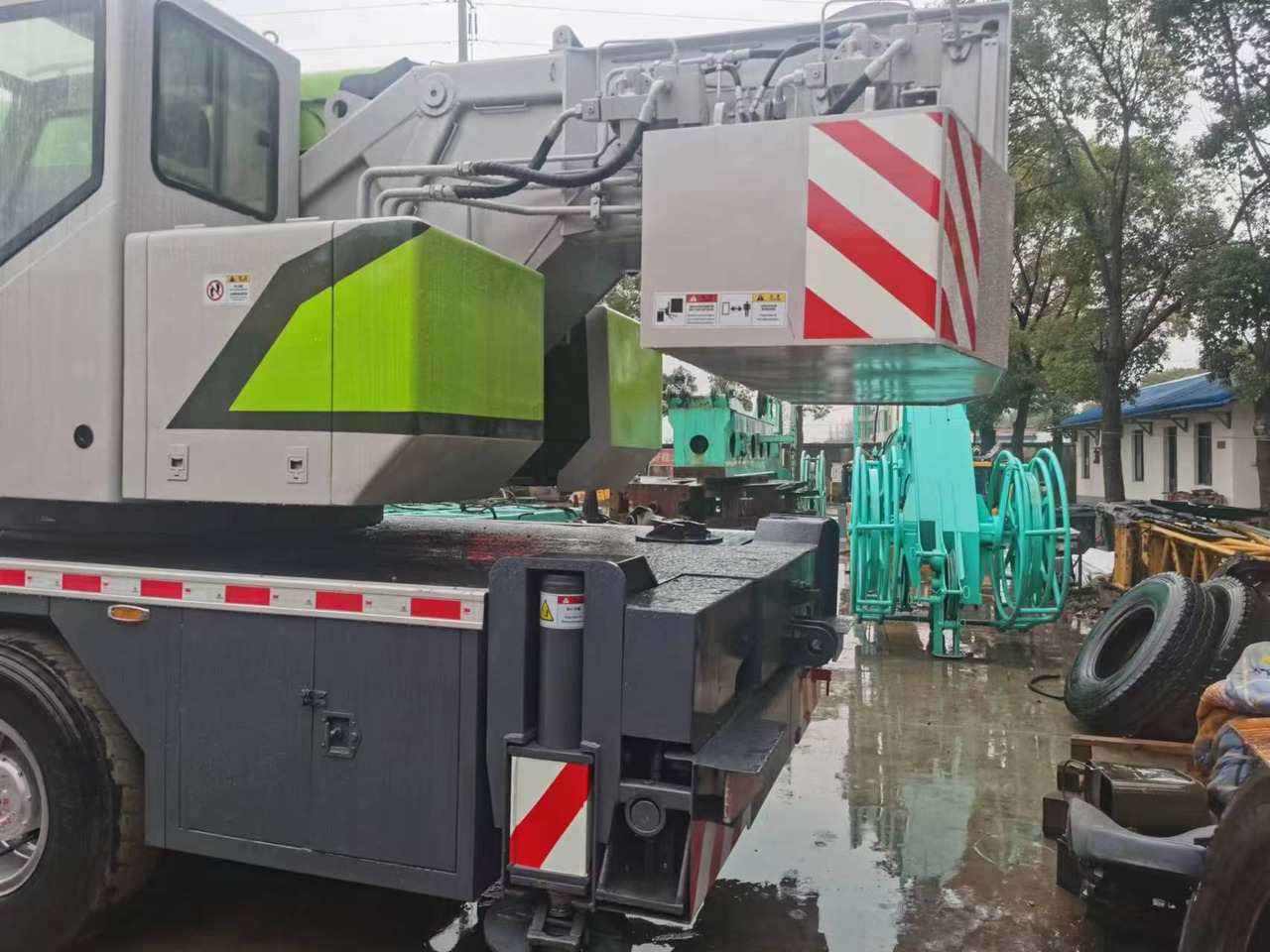 ZOOMLION ZTC251V - Mobilkran: das Bild 5 ZOOMLION ZTC251V - Mobilkran: das Bild 5