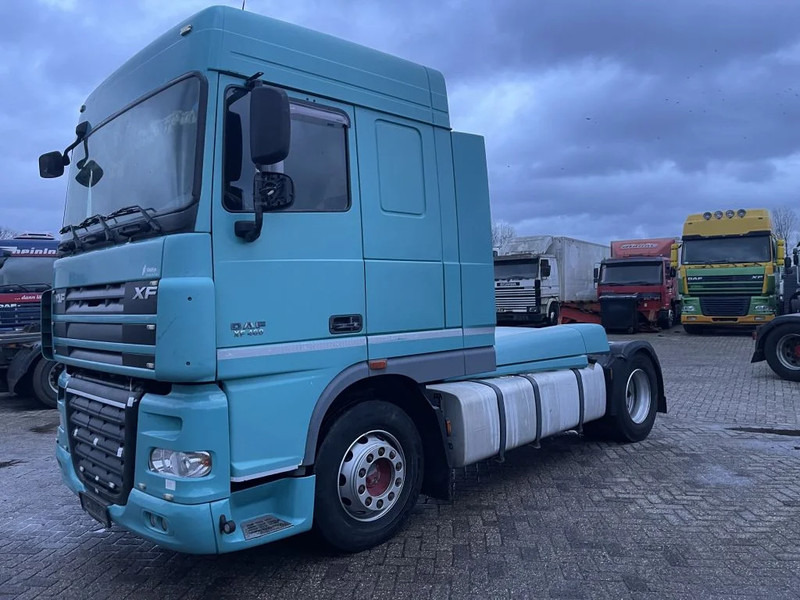 DAF XF 105.460 Tractor unit - Sattelzugmaschine: das Bild 3 DAF XF 105.460 Tractor unit - Sattelzugmaschine: das Bild 3