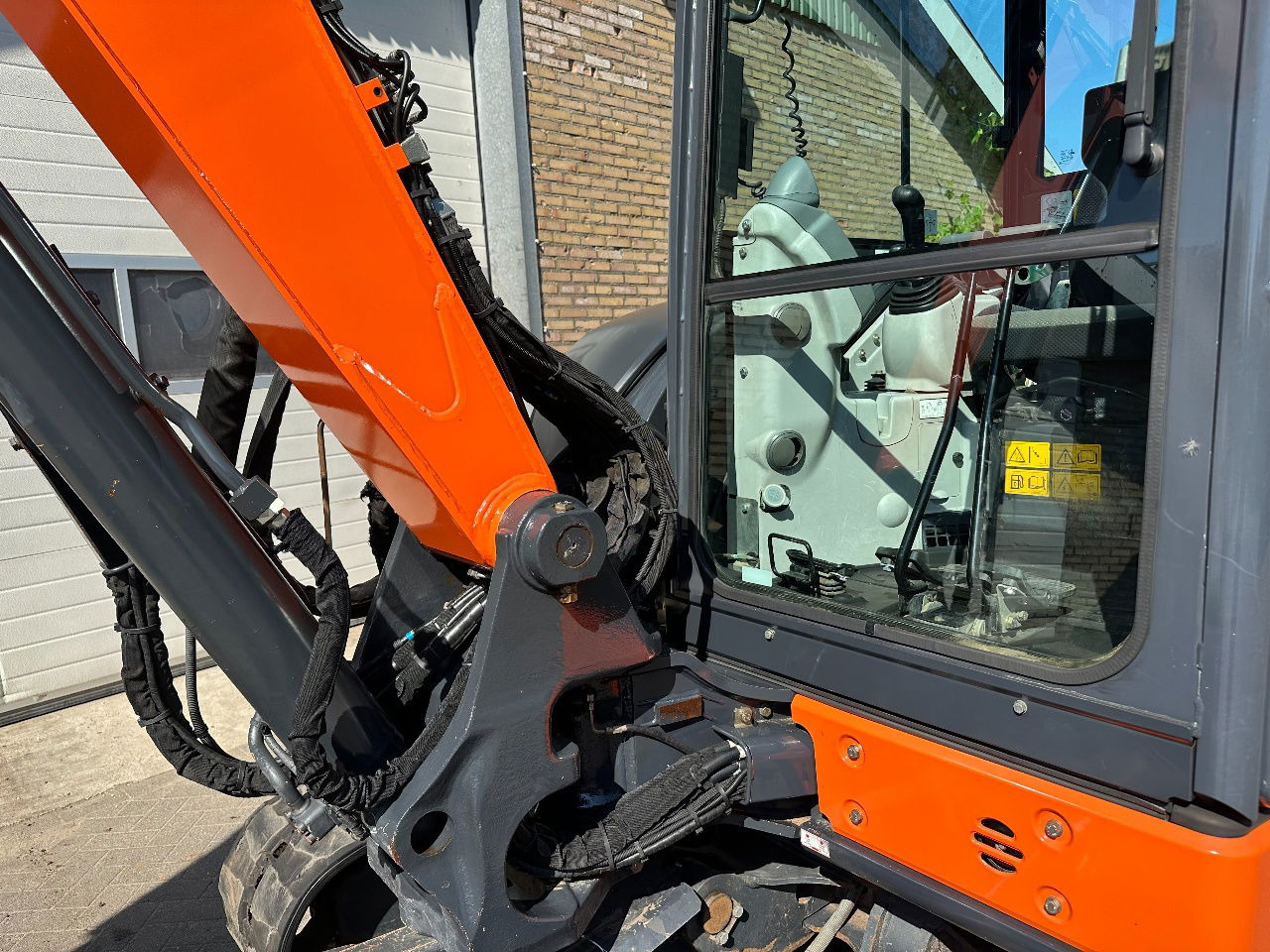 Minibagger Hitachi ZX65USB-5A CLR: das Bild 20