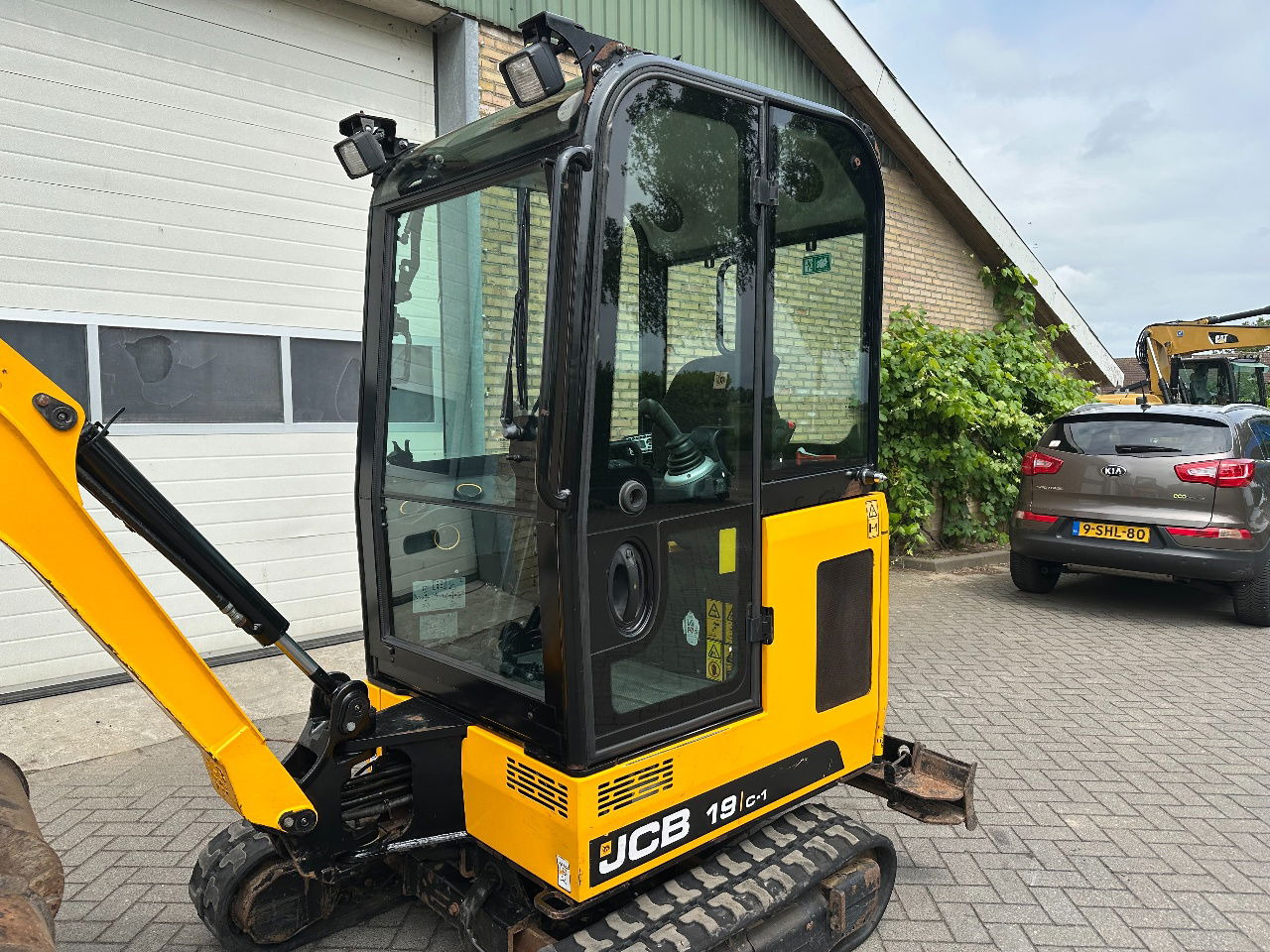 JCB 19 c1 - Minibagger: das Bild 3 JCB 19 c1 - Minibagger: das Bild 3