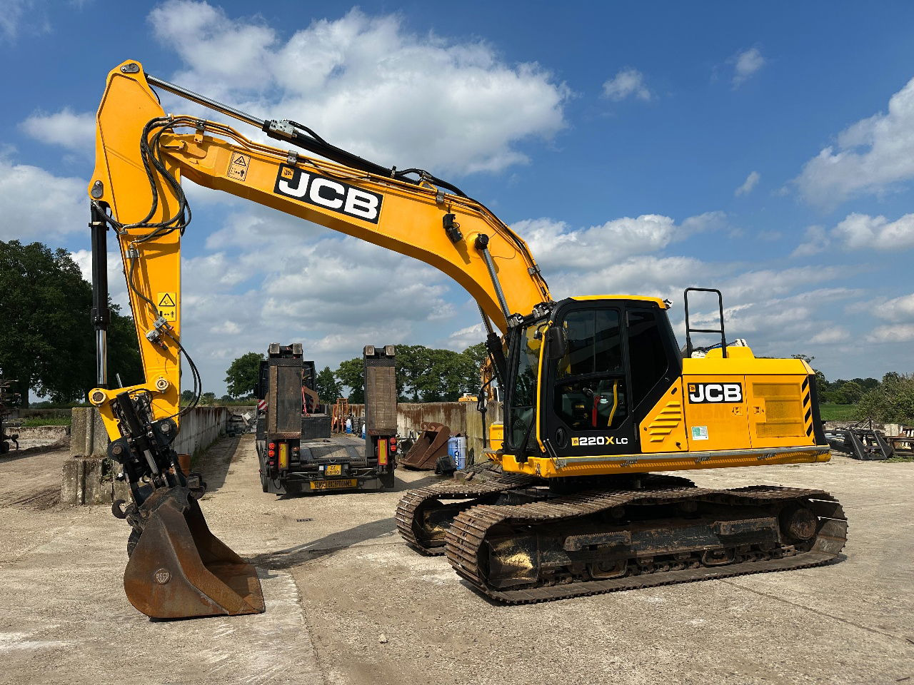 JCB 220Xlc - Kettenbagger: das Bild 2 JCB 220Xlc - Kettenbagger: das Bild 2