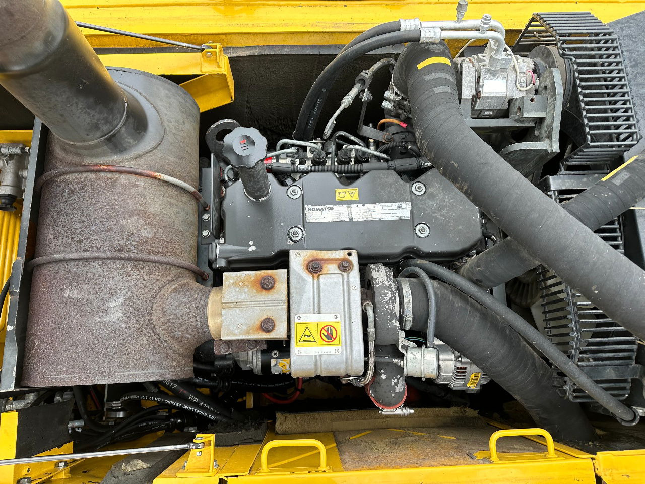 Mobilbagger Komatsu PW160-8: das Bild 24