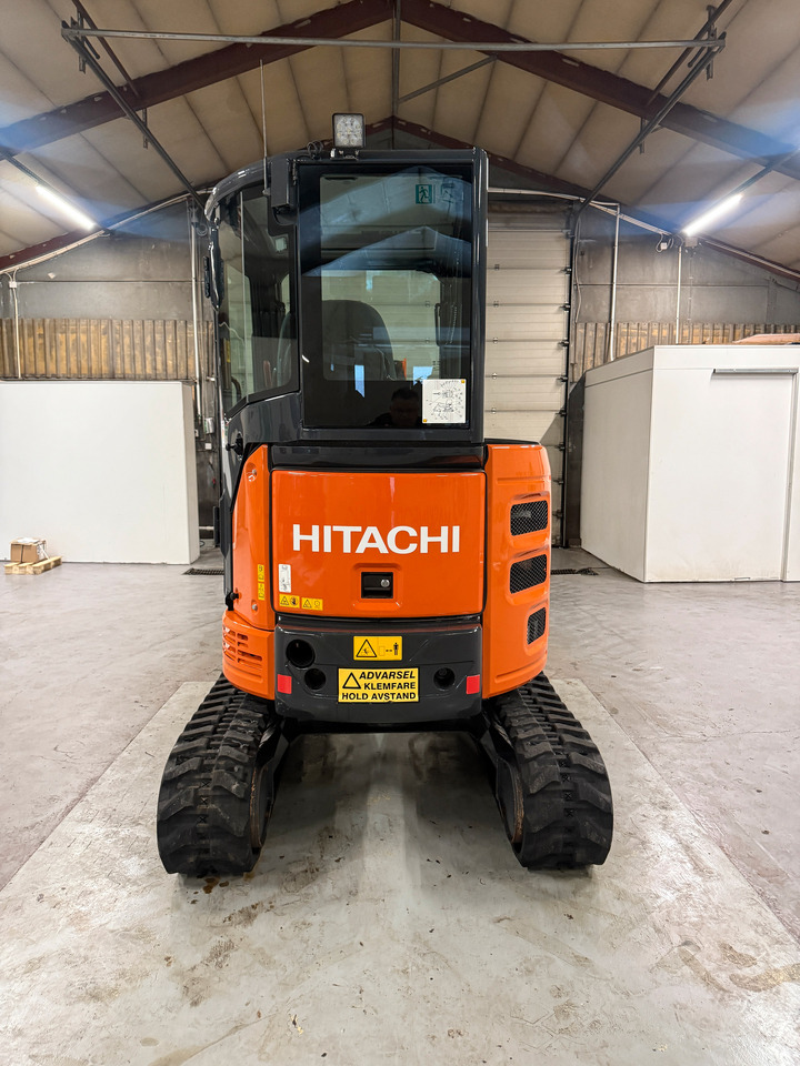 Hitachi ZX26U-6 - Minibagger: das Bild 4 Hitachi ZX26U-6 - Minibagger: das Bild 4