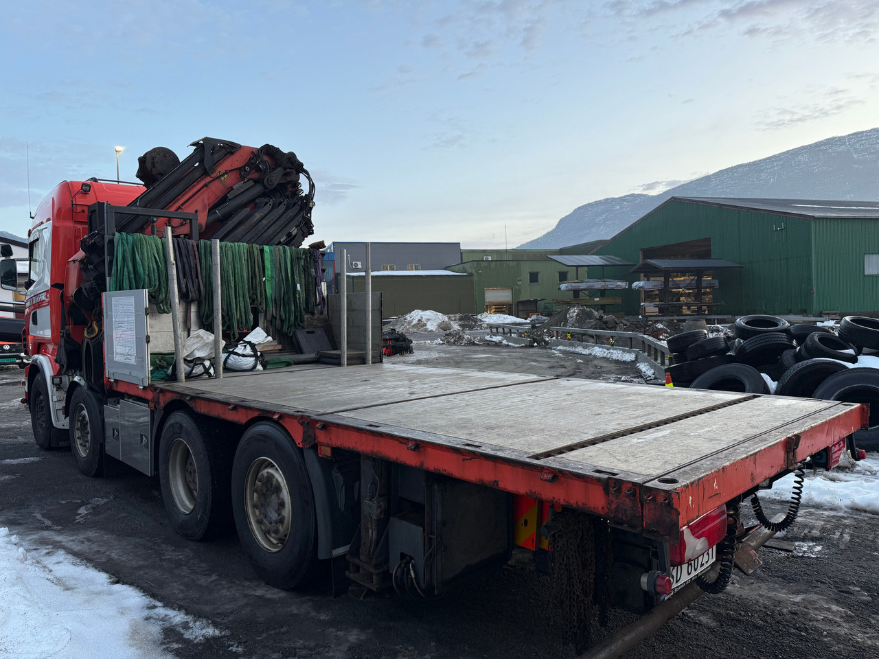 Scania R560 - Autokran, Pritsche LKW: das Bild 4 Scania R560 - Autokran, Pritsche LKW: das Bild 4