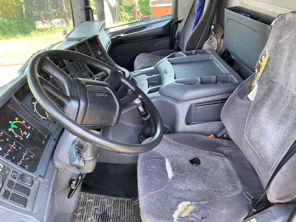 SCANIA R440 - Sattelzugmaschine: das Bild 5 SCANIA R440 - Sattelzugmaschine: das Bild 5