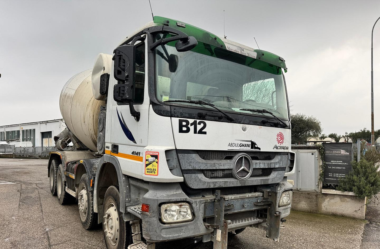 Mercedes actros 4141 betoniera armec - Andere Technik: das Bild 1 Mercedes actros 4141 betoniera armec - Andere Technik: das Bild 1