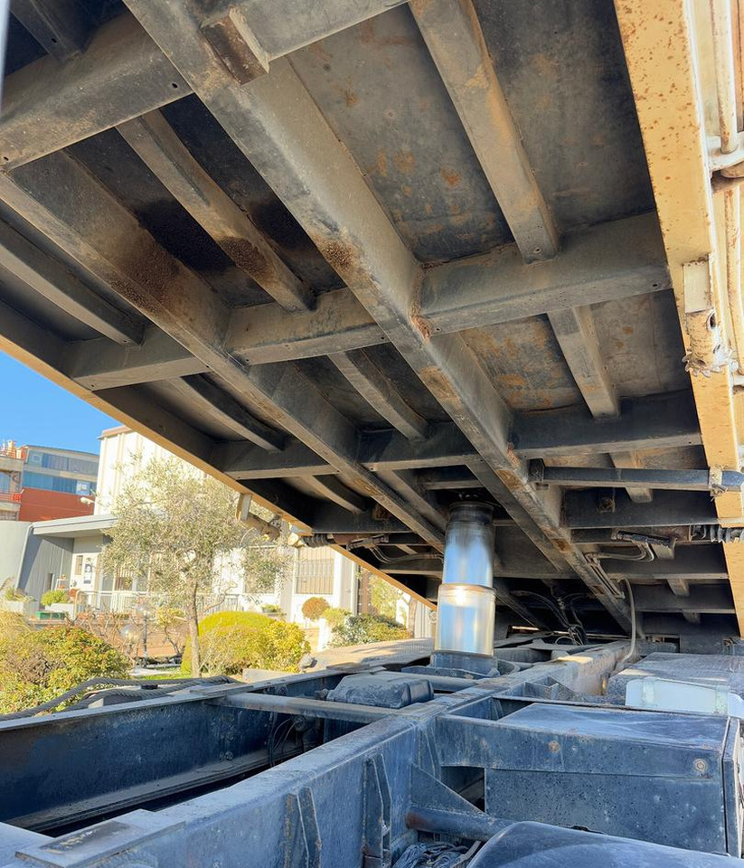 Kipper Ribaltabile DAF 85 CF 430 - anno 1999: das Bild 8 Kipper Ribaltabile DAF 85 CF 430 - anno 1999: das Bild 8