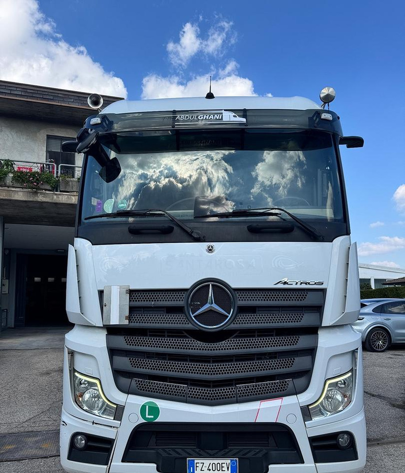 Mercedes Benz Actros 1848 - MP5 2020 - Sattelzugmaschine: das Bild 3 Mercedes Benz Actros 1848 - MP5 2020 - Sattelzugmaschine: das Bild 3
