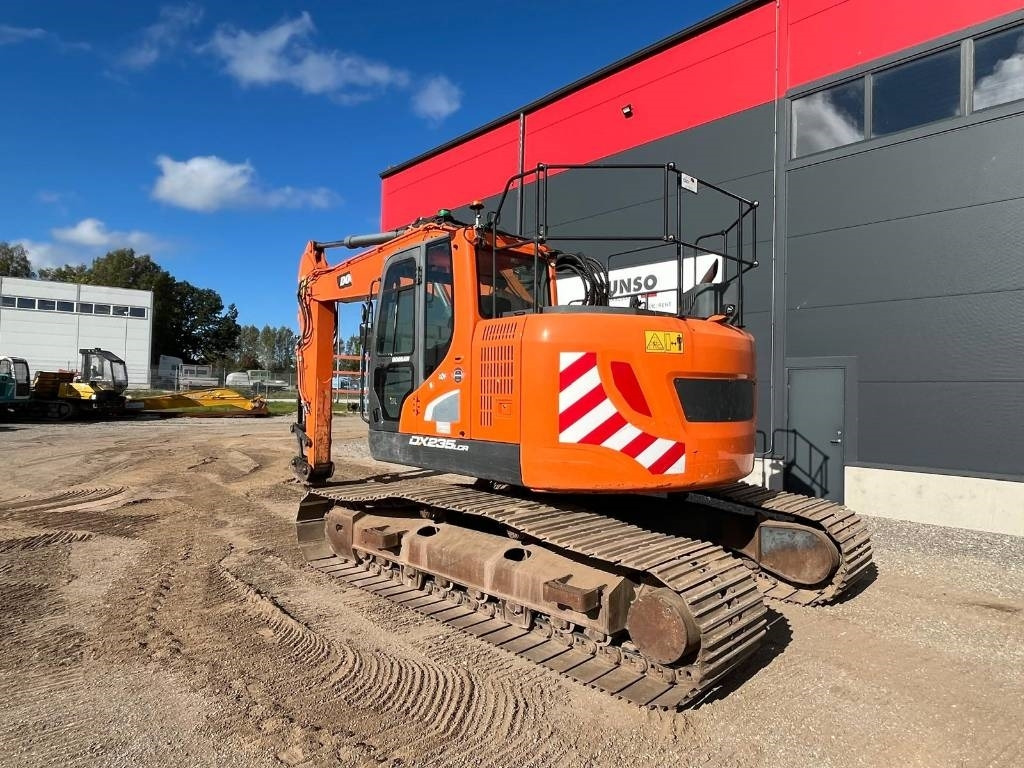 Doosan DX 235 LCR-5 - Kettenbagger: das Bild 3 Doosan DX 235 LCR-5 - Kettenbagger: das Bild 3