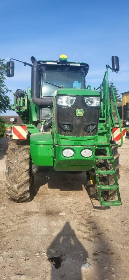 John Deere R4040i - Selbstfahrspritze: das Bild 3 John Deere R4040i - Selbstfahrspritze: das Bild 3