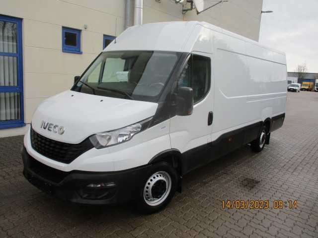 IVECO Daily 35S16V - Kastenwagen: das Bild 1 IVECO Daily 35S16V - Kastenwagen: das Bild 1