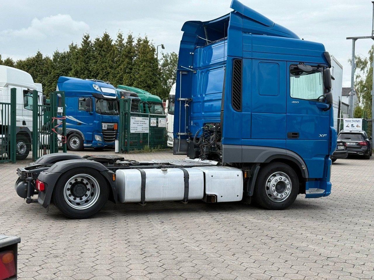 DAF XF 480 Low +Retarter+2xTank - Sattelzugmaschine: das Bild 4 DAF XF 480 Low +Retarter+2xTank - Sattelzugmaschine: das Bild 4