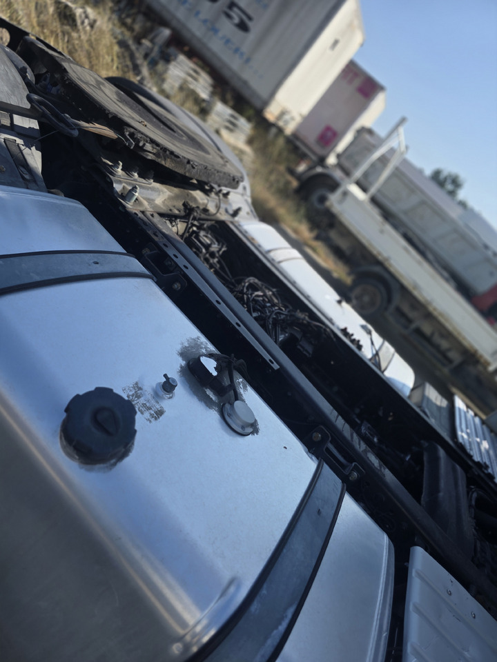 MAN TGX 18-480 - Sattelzugmaschine: das Bild 5 MAN TGX 18-480 - Sattelzugmaschine: das Bild 5