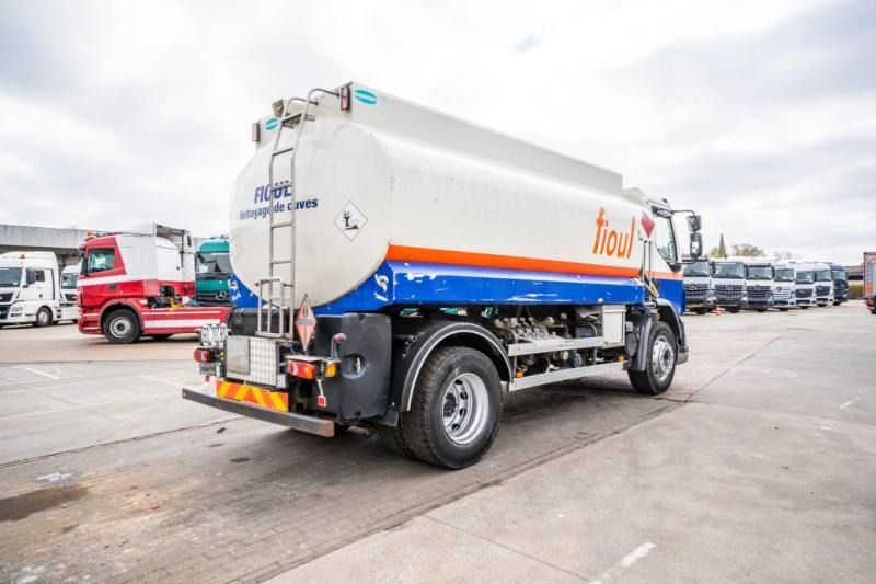 DAF LF55 280+ ALU 13000L/4 COMP. - Tankwagen: das Bild 4 DAF LF55 280+ ALU 13000L/4 COMP. - Tankwagen: das Bild 4