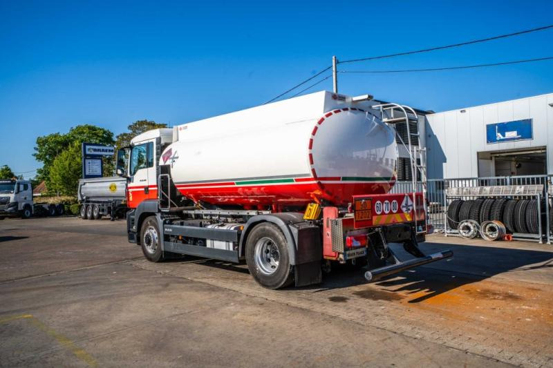 MAN TGS 18.400 4x4H +ALU CM 11.500L /4 COMP - Tankwagen: das Bild 5 MAN TGS 18.400 4x4H +ALU CM 11.500L /4 COMP - Tankwagen: das Bild 5