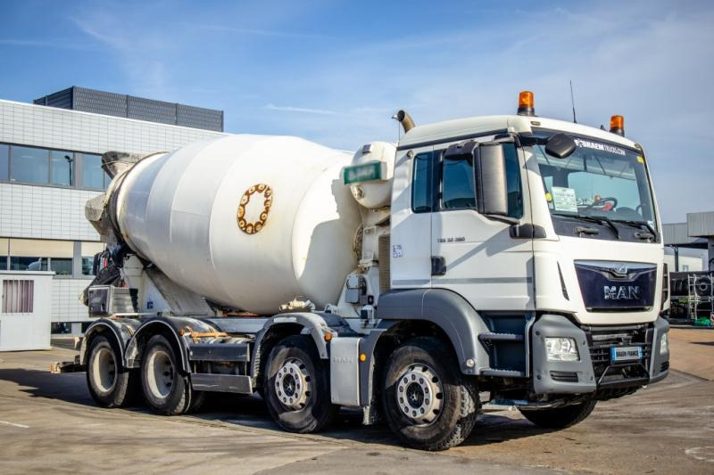MAN TGS 36.360BB+MIXER 9M³ - Fahrmischer: das Bild 2 MAN TGS 36.360BB+MIXER 9M³ - Fahrmischer: das Bild 2
