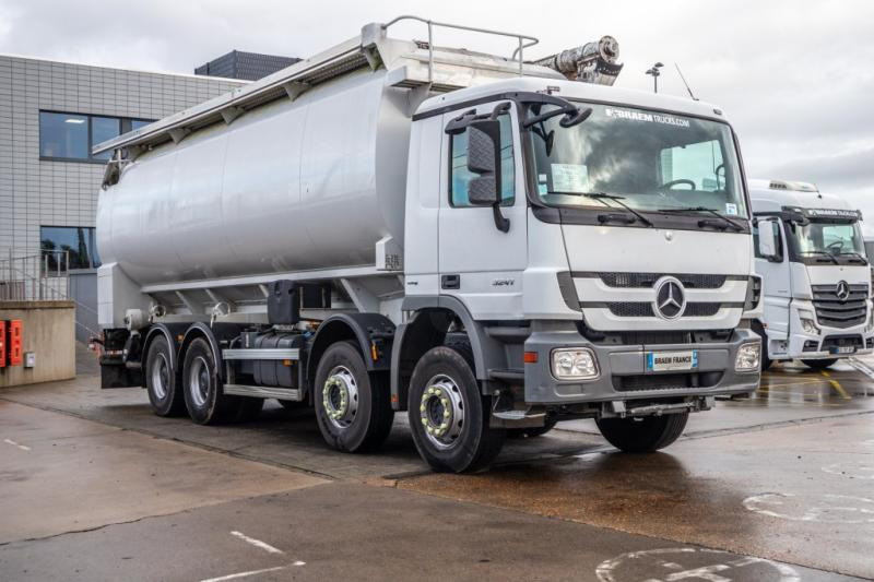 Mercedes ACTROS 3241+MP3+ECOVRAC 6COMP - Tankwagen: das Bild 2 Mercedes ACTROS 3241+MP3+ECOVRAC 6COMP - Tankwagen: das Bild 2