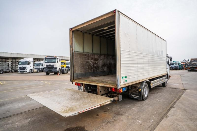 Mercedes ATEGO 818 - Koffer LKW: das Bild 5 Mercedes ATEGO 818 - Koffer LKW: das Bild 5