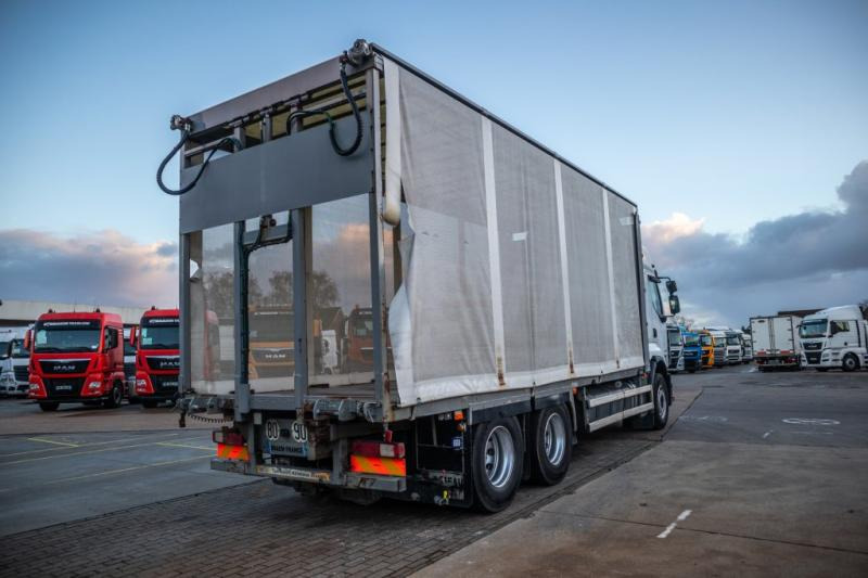 Renault LANDER 460DXI-6x2+10 pneus/tires-intarder - Plane LKW: das Bild 3 Renault LANDER 460DXI-6x2+10 pneus/tires-intarder - Plane LKW: das Bild 3