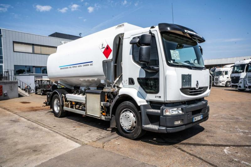 Renault MIDLUM 270 DXI + STOKOTA 14000L /4 COMP - Tankwagen: das Bild 2 Renault MIDLUM 270 DXI + STOKOTA 14000L /4 COMP - Tankwagen: das Bild 2