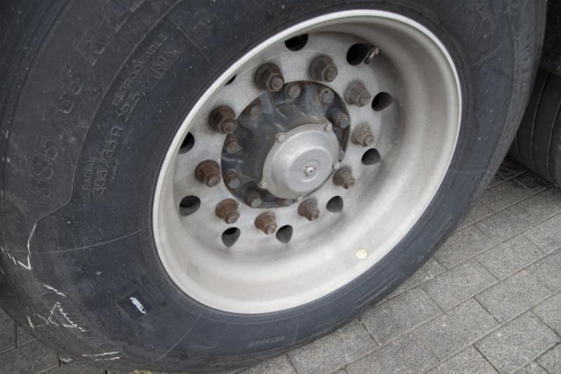 SPITZER SILO EUROVRAC-SK2460 - 60M³+5COMP - Siloauflieger: das Bild 5 SPITZER SILO EUROVRAC-SK2460 - 60M³+5COMP - Siloauflieger: das Bild 5