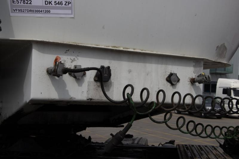 SPITZER SILO SILO SK60CP-60.000L / 7COMP. - Siloauflieger: das Bild 5 SPITZER SILO SILO SK60CP-60.000L / 7COMP. - Siloauflieger: das Bild 5