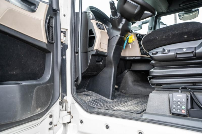 Sattelzugmaschine MAN TGX 18 460 XLX BLS+INTARDER: das Bild 7