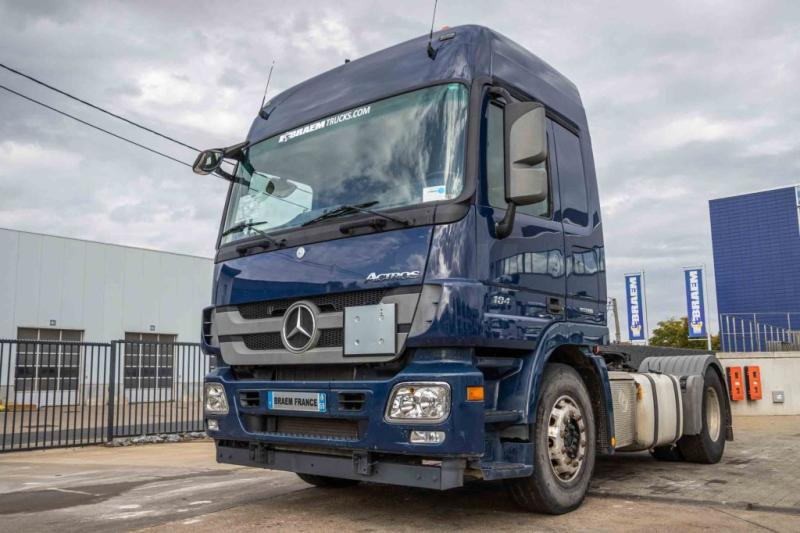 Mercedes ACTROS 1846 LS-MP3+HYDR.+ADR - Sattelzugmaschine: das Bild 2 Mercedes ACTROS 1846 LS-MP3+HYDR.+ADR - Sattelzugmaschine: das Bild 2